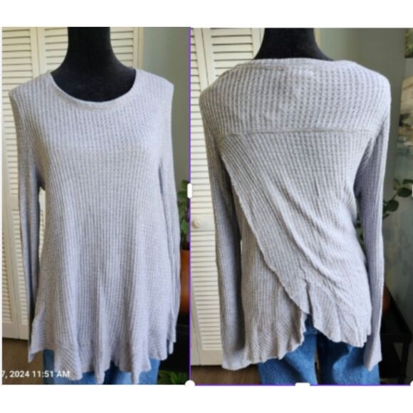 NWT For The Republic Tulip Style Split Back Loungewear Top Gray Medium Fall - Picture 1 of 11